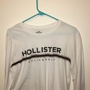 long sleeve t shirt, slightly cropped